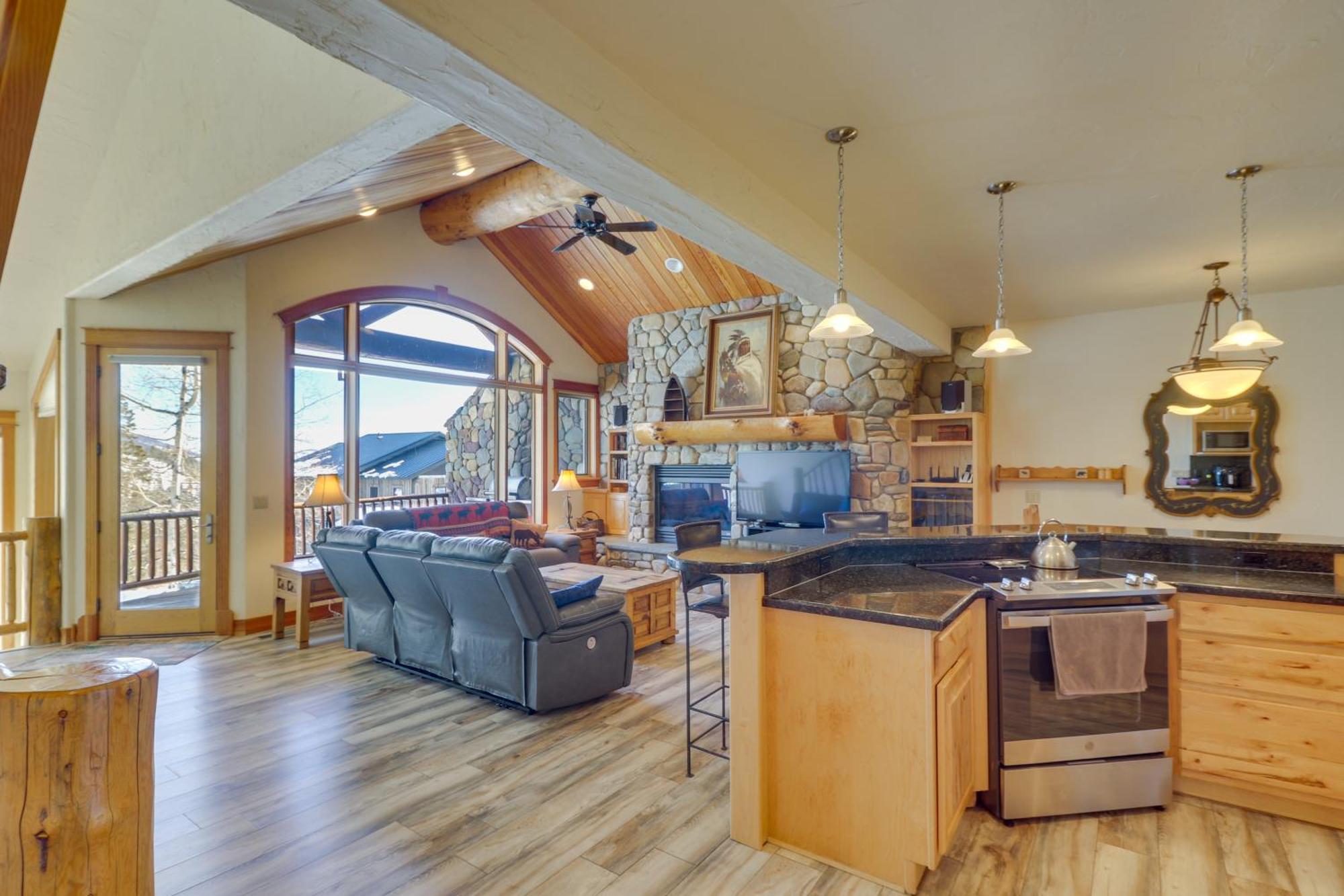 Spacious Whitefish Home With Sauna And Ski Resort View Extérieur photo