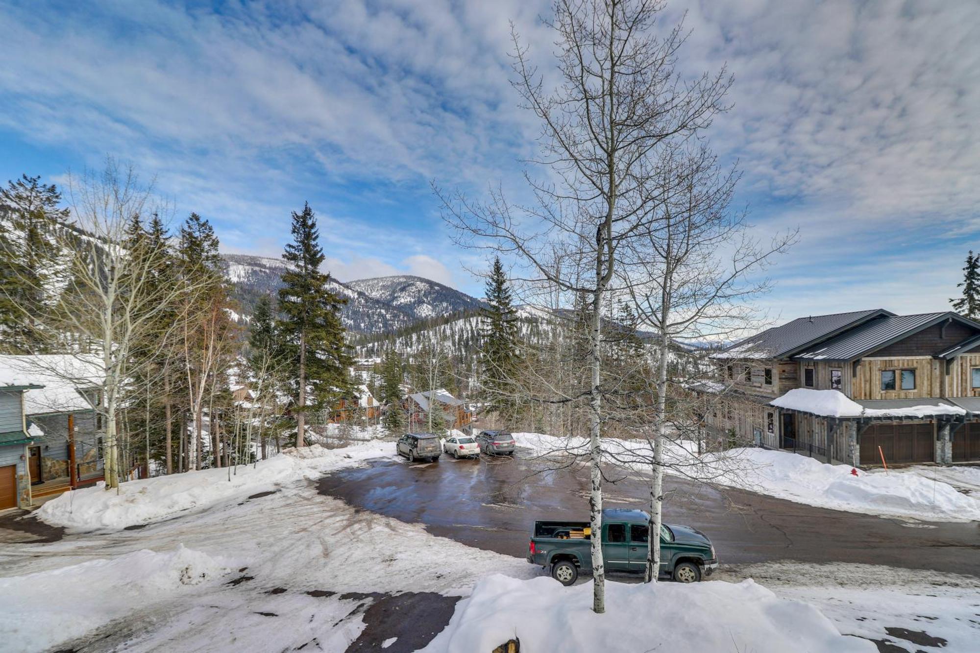 Spacious Whitefish Home With Sauna And Ski Resort View Extérieur photo